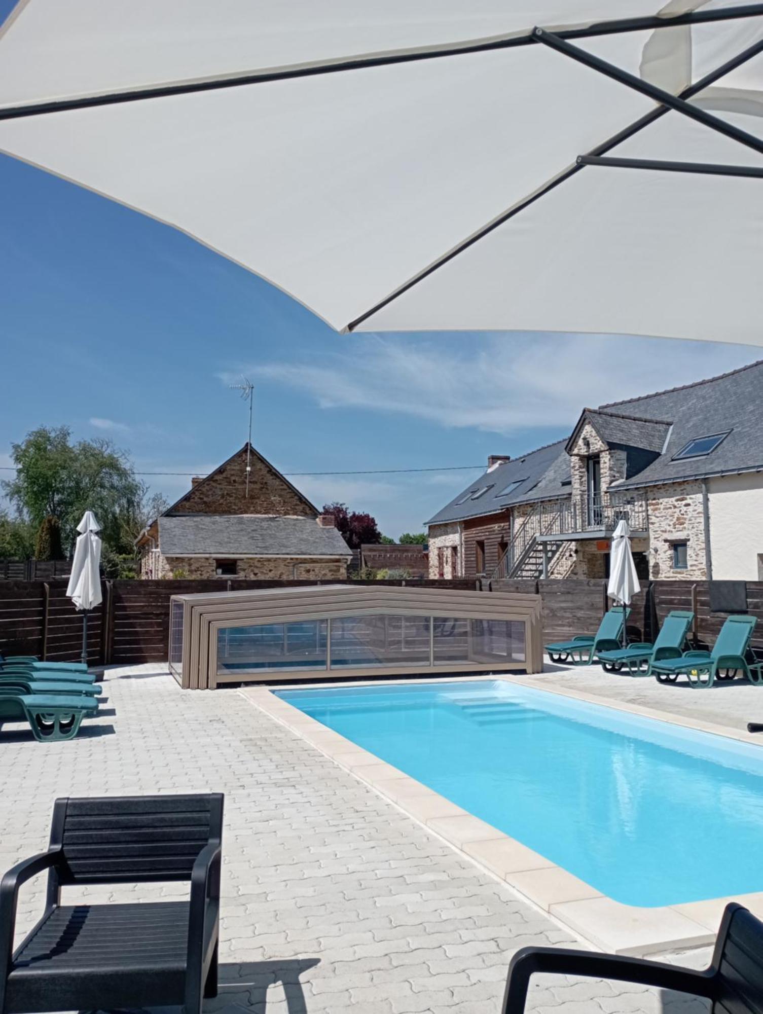 Les Gites Du Petit Marcel Soudan  Exterior photo